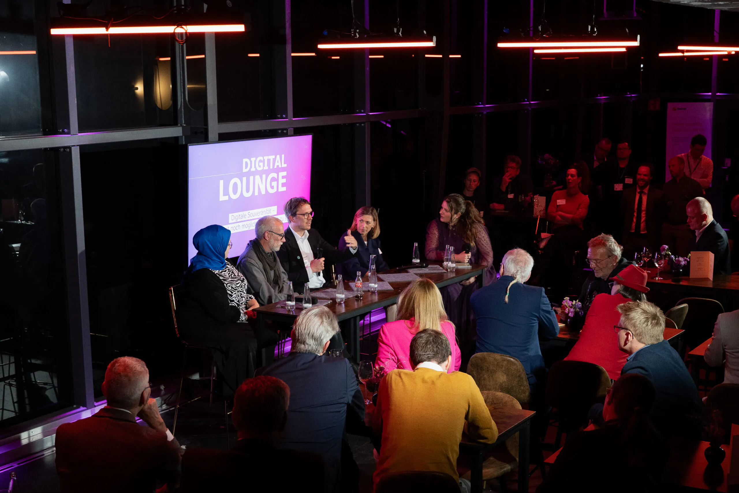 Digital Lounge 2025